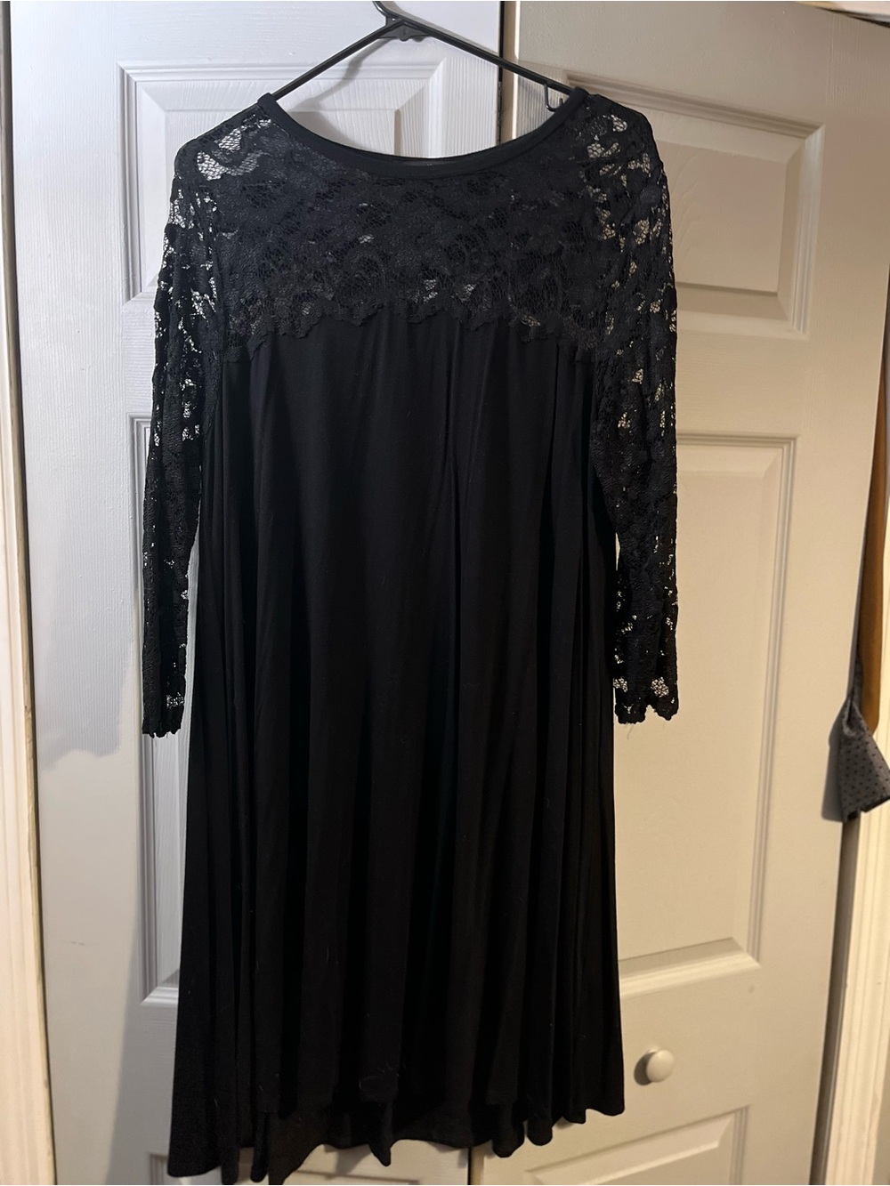 Karen Kane Black Lace Yoke Long-Sleeve Dress